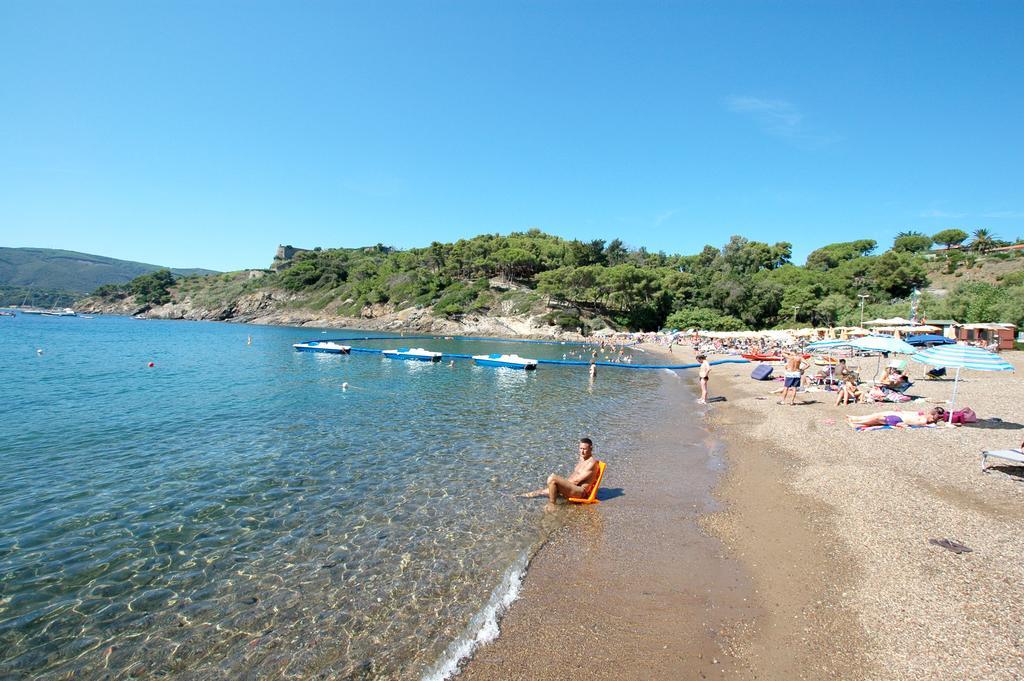 Ferienwohnung Baia Fiorita Porto Azzurro Zimmer foto