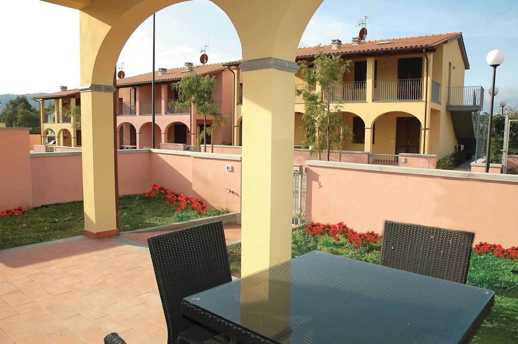 Ferienwohnung Baia Fiorita Porto Azzurro Zimmer foto