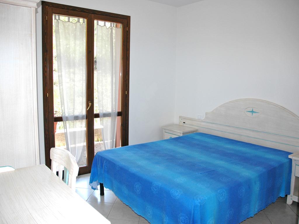 Ferienwohnung Baia Fiorita Porto Azzurro Exterior foto
